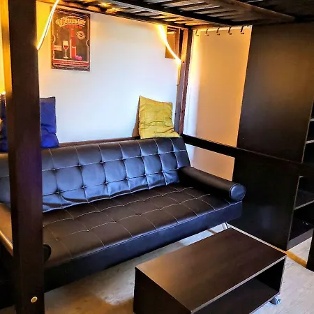 Mini Studio Cosy Avec Terrasse 15 Mn Centre Nimes