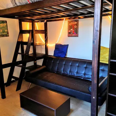 Mini Studio Cosy Avec Terrasse 15 Mn Centre Nimes
