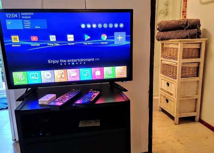 Mini De 13 M2 Avec Terrasse 15 Mn Centre Affittacamere Nîmes